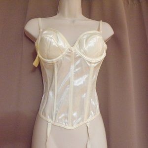 NWT Vintage Empire Intimates Cream Corset Size 34 B